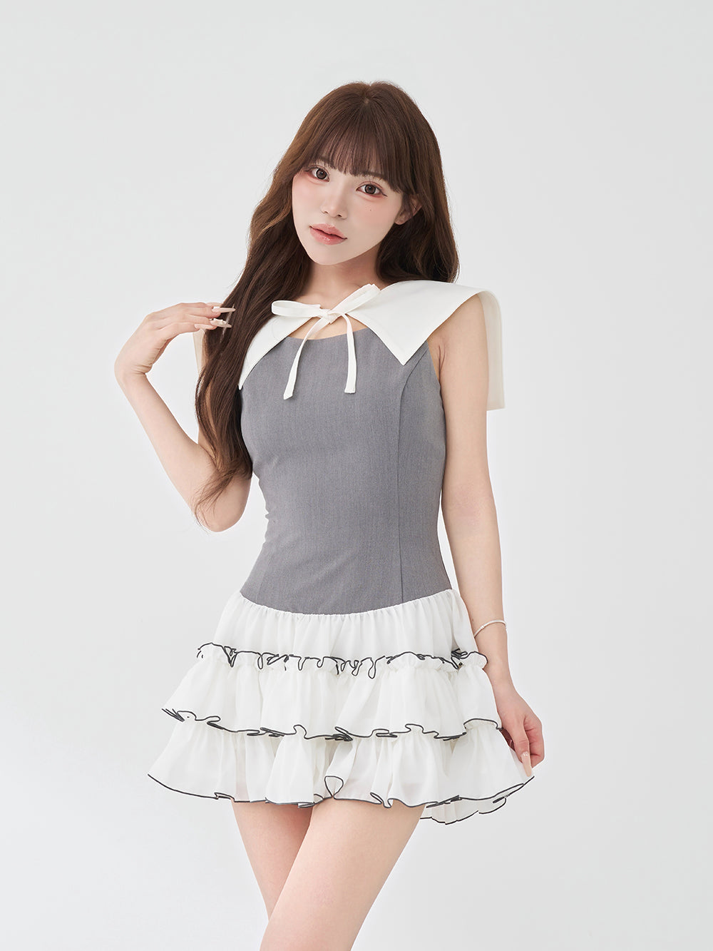 モデル：158cm（着用サイズ：FREE　着用カラー：GRY）