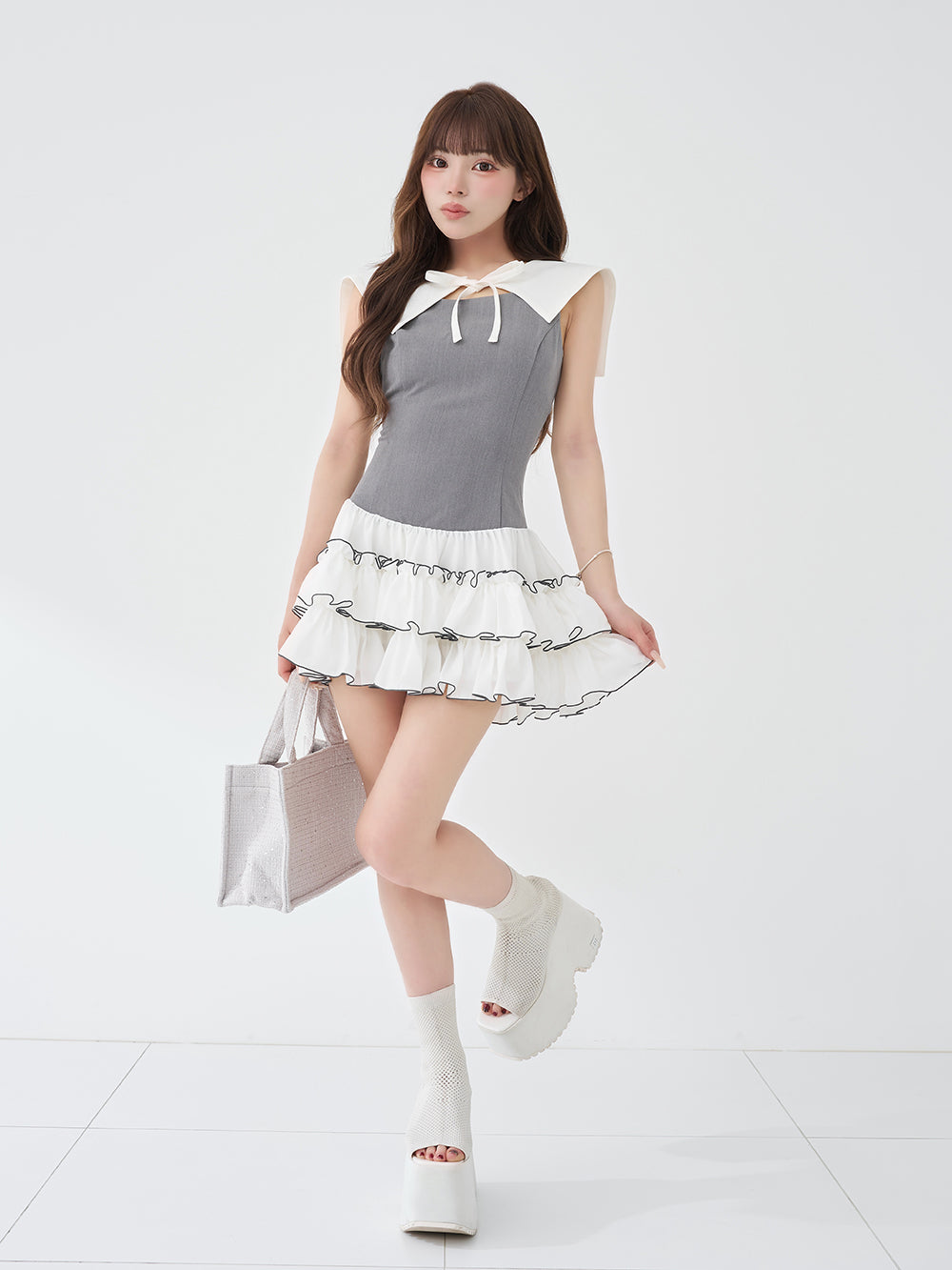 モデル：158cm（着用サイズ：FREE　着用カラー：GRY）