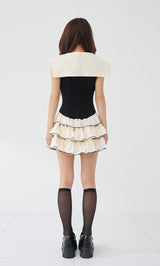 モデル：158cm（着用サイズ：FREE　着用カラー：BLK）