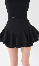 モデル：158cm（着用サイズ：S　着用カラー：BLK）