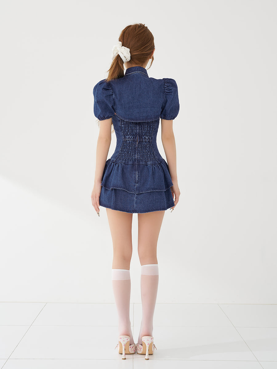 モデル：158cm（着用サイズ：FREE　着用カラー：BLU）