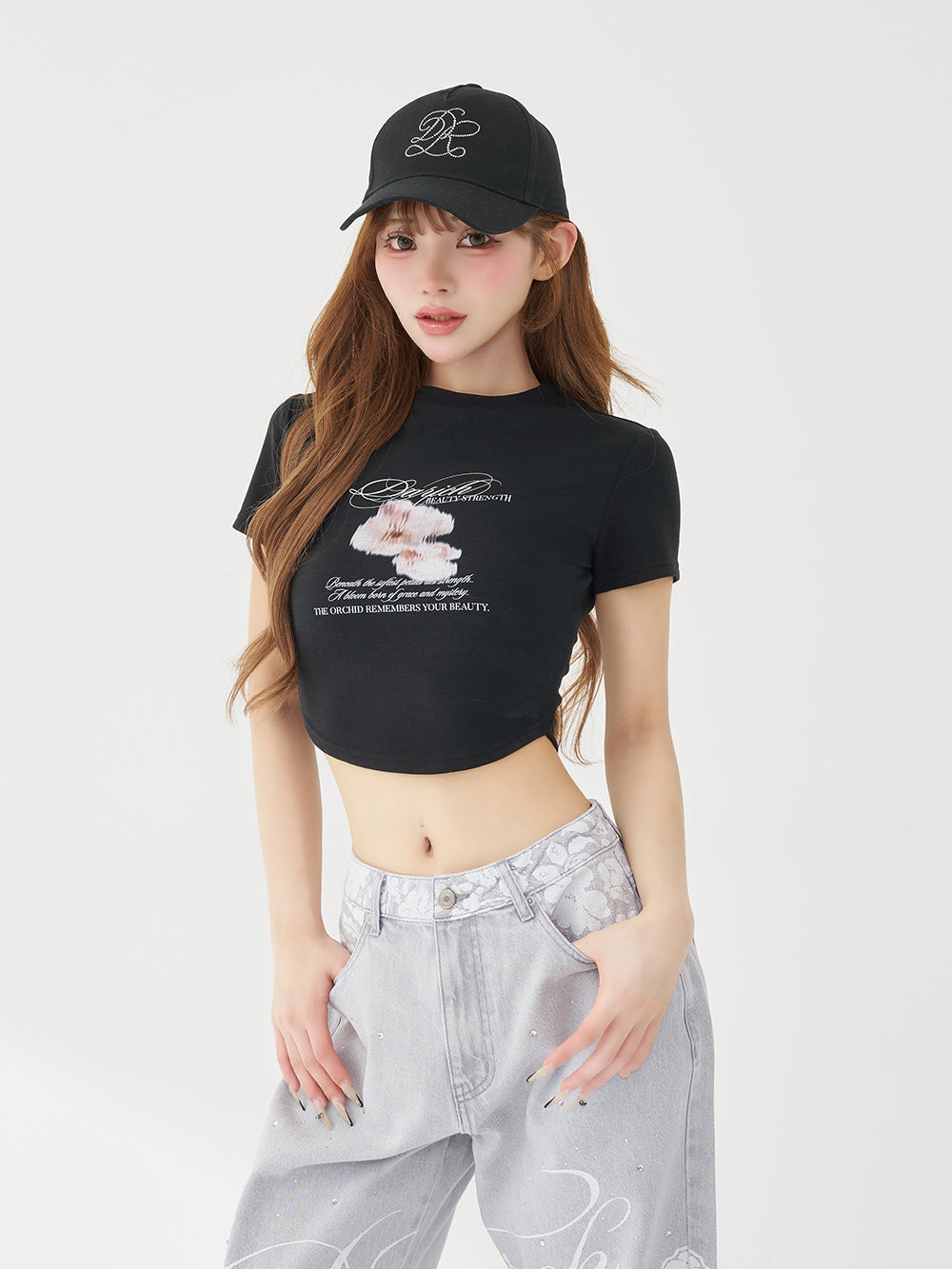 モデル：158cm（着用サイズ：FREE　着用カラー：BLK）