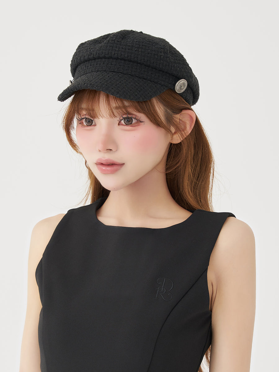 モデル：158cm（着用サイズ：FREE　着用カラー：BLK）