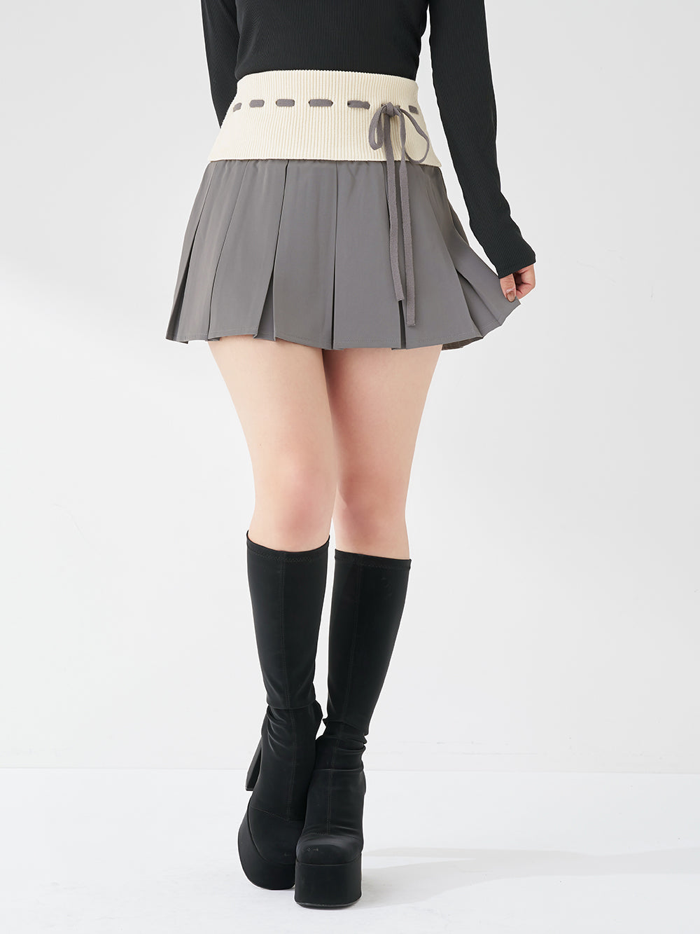 モデル：155m（着用サイズ：FREE　着用カラー：GRY）