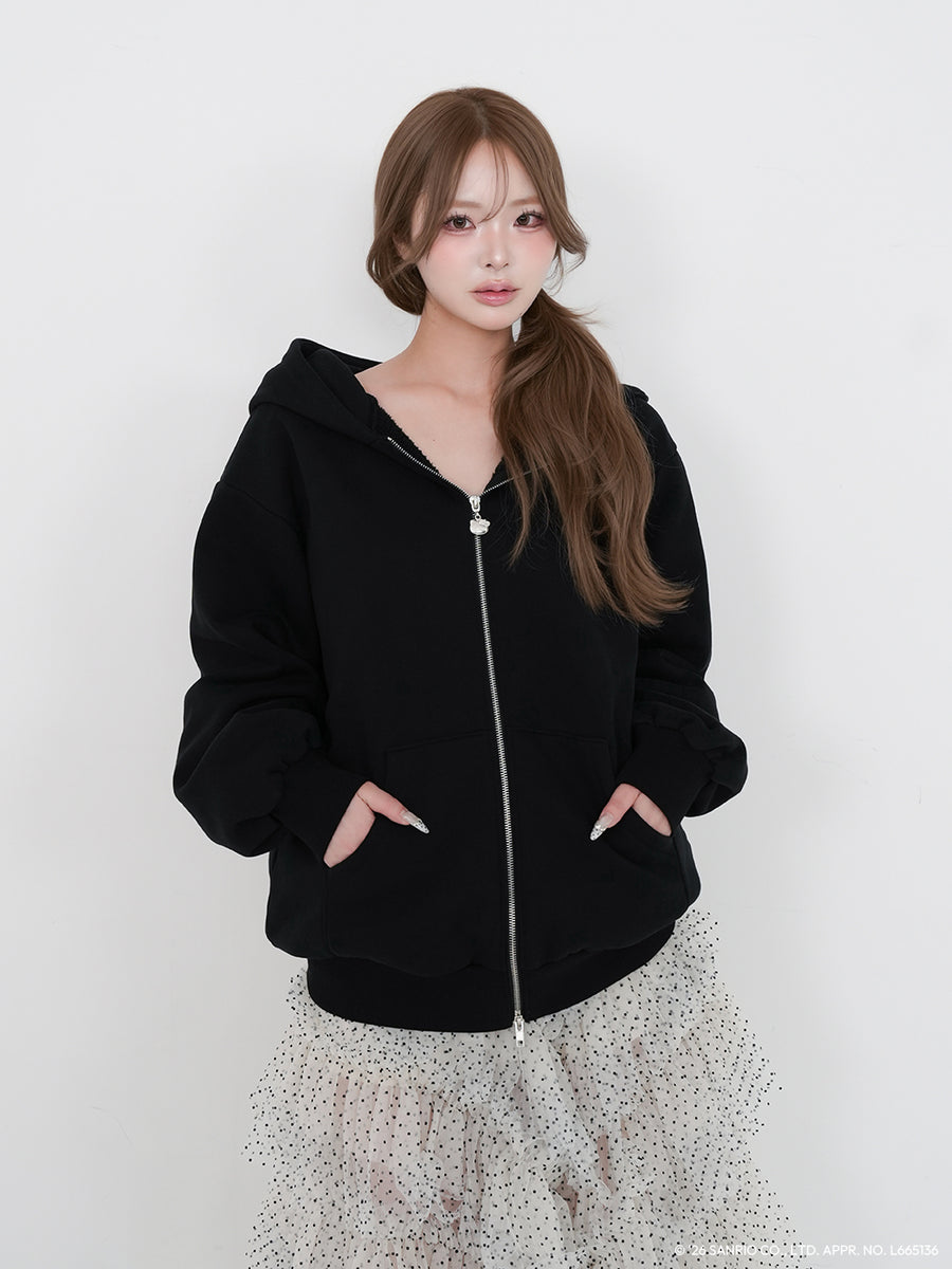 モデル：163cm（着用サイズ：FREE　着用カラー：BLK）