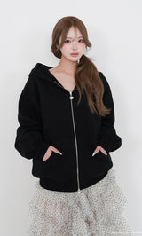 モデル：163cm（着用サイズ：FREE　着用カラー：BLK）