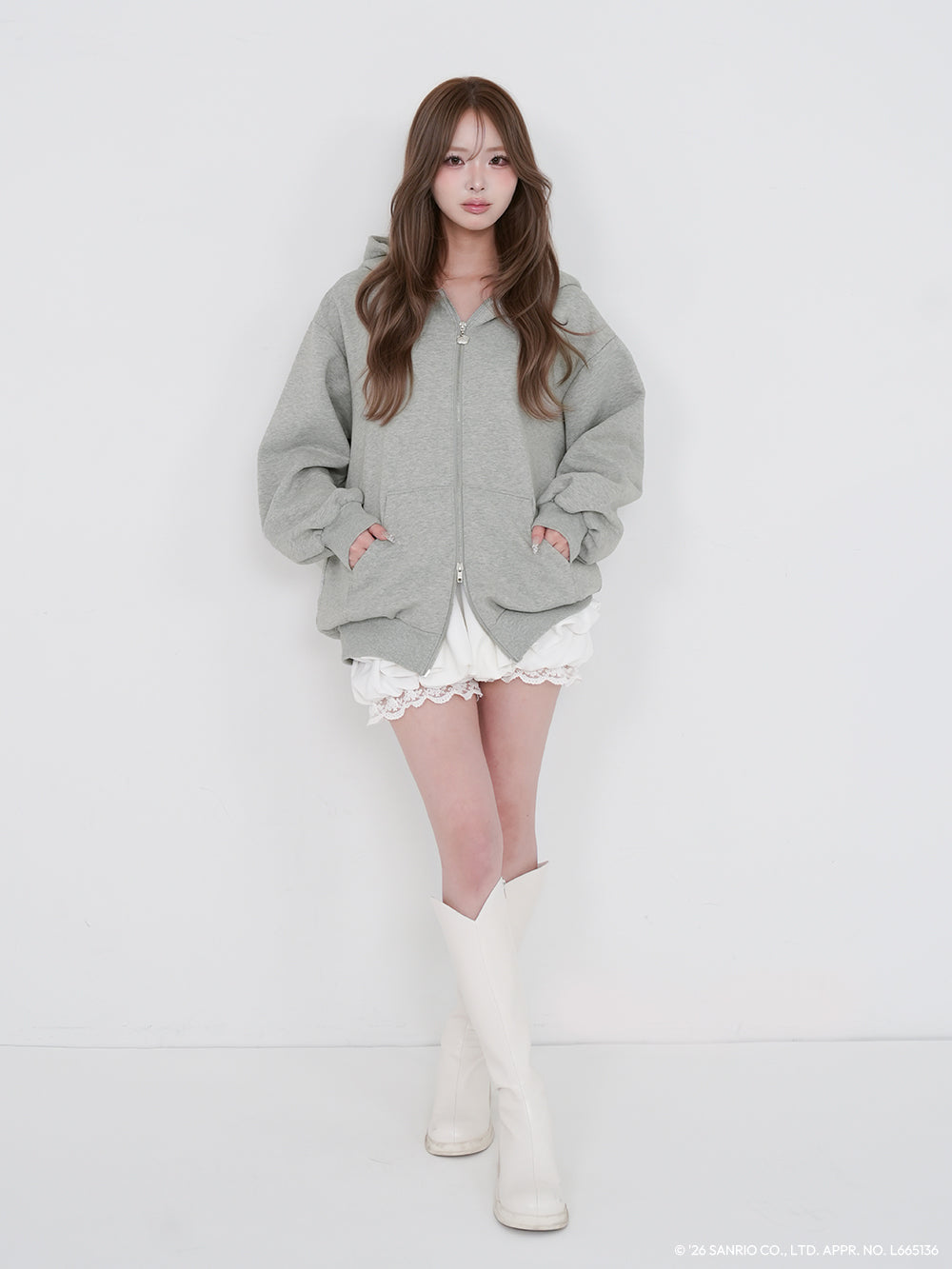 モデル：163cm（着用サイズ：FREE　着用カラー：GRY）