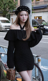 モデル：163cm（着用サイズ：FREE　着用カラー：BLK）