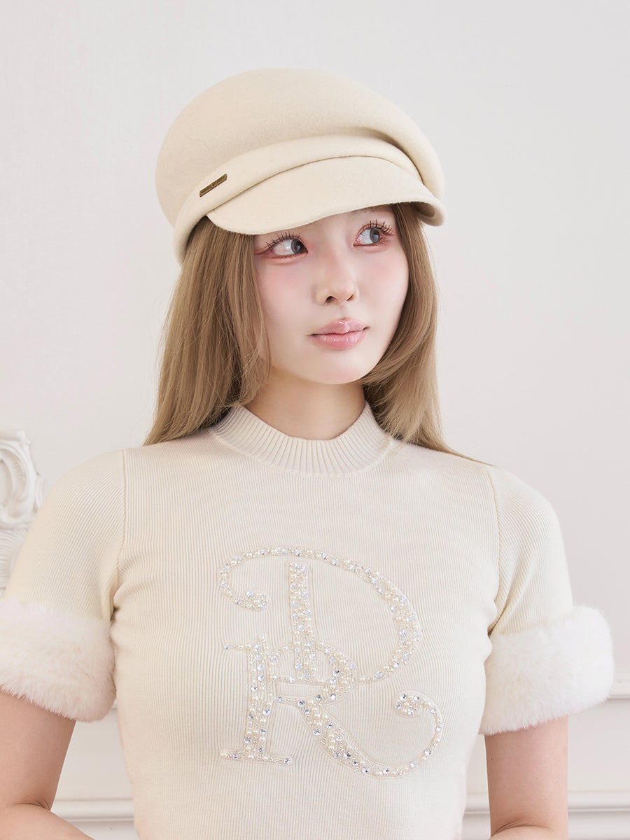 モデル：163cm（着用サイズ：FREE　着用カラー：IVO）