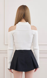 モデル：163cm（着用サイズ：FREE　着用カラー：WHT）