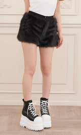 モデル：163cm（着用サイズ：S　着用カラー：BLK）