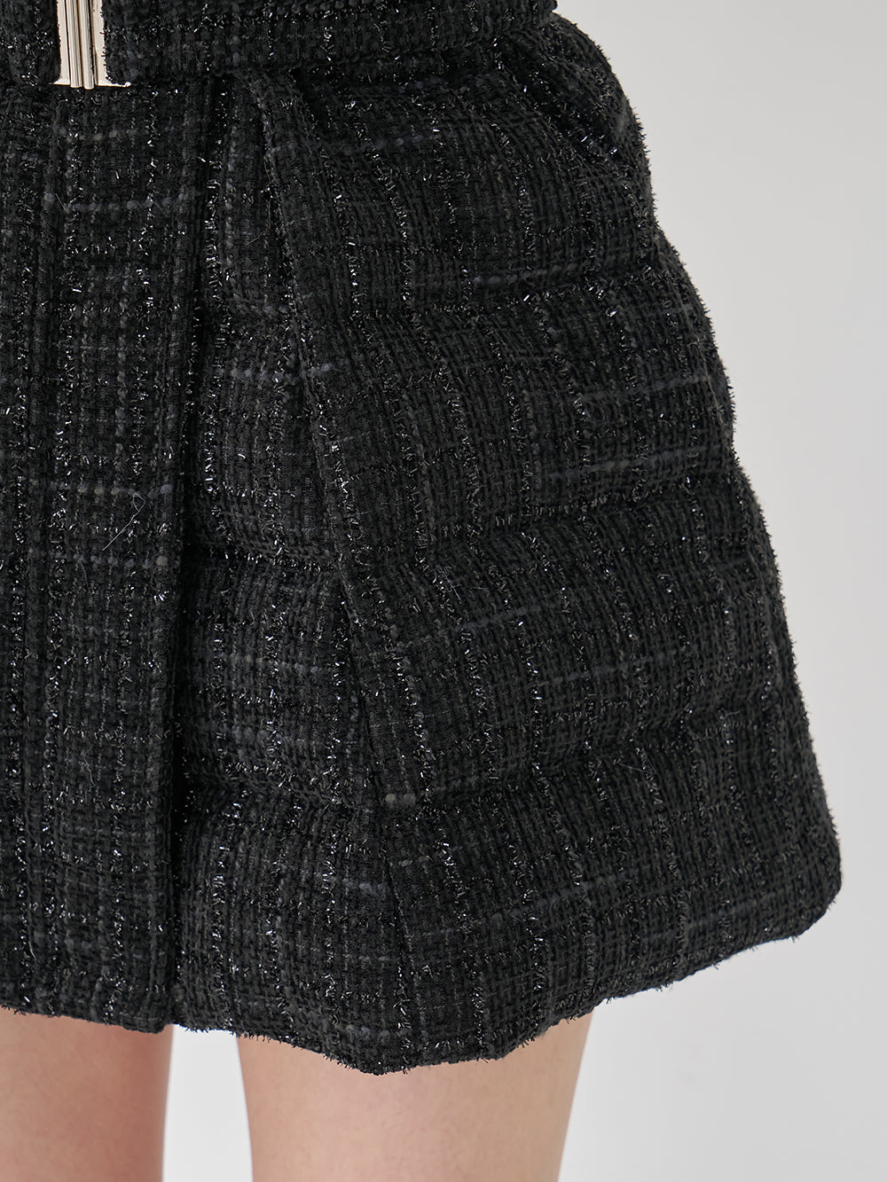 モデル：163cm（着用サイズ：S　着用カラー：BLK）
