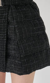 モデル：163cm（着用サイズ：S　着用カラー：BLK）