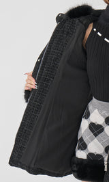 モデル：163cm（着用サイズ：S　着用カラー：BLK）