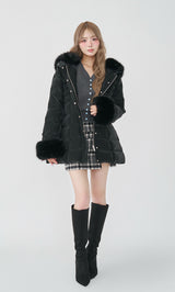 モデル：163cm（着用サイズ：S　着用カラー：BLK）