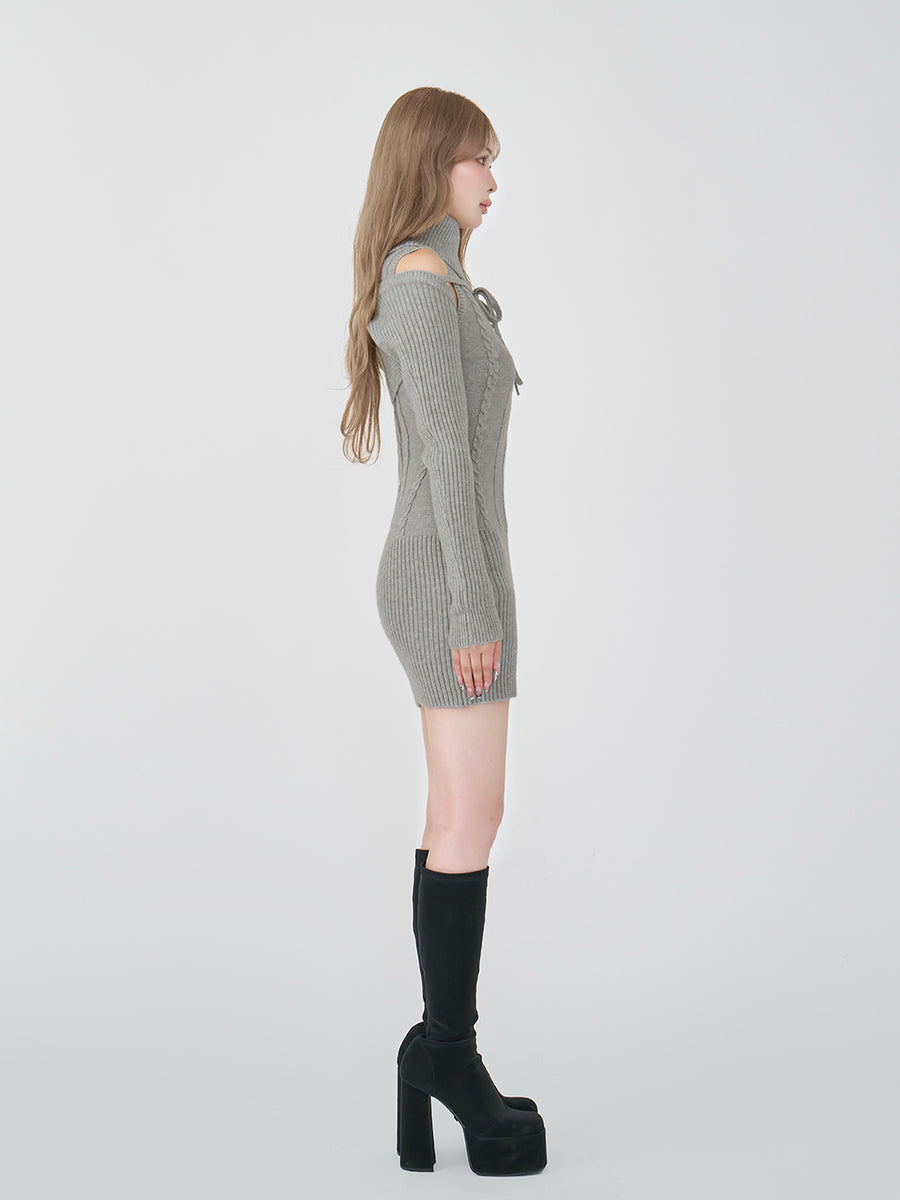 モデル：163cm（着用サイズ：FREE　着用カラー：GRY）