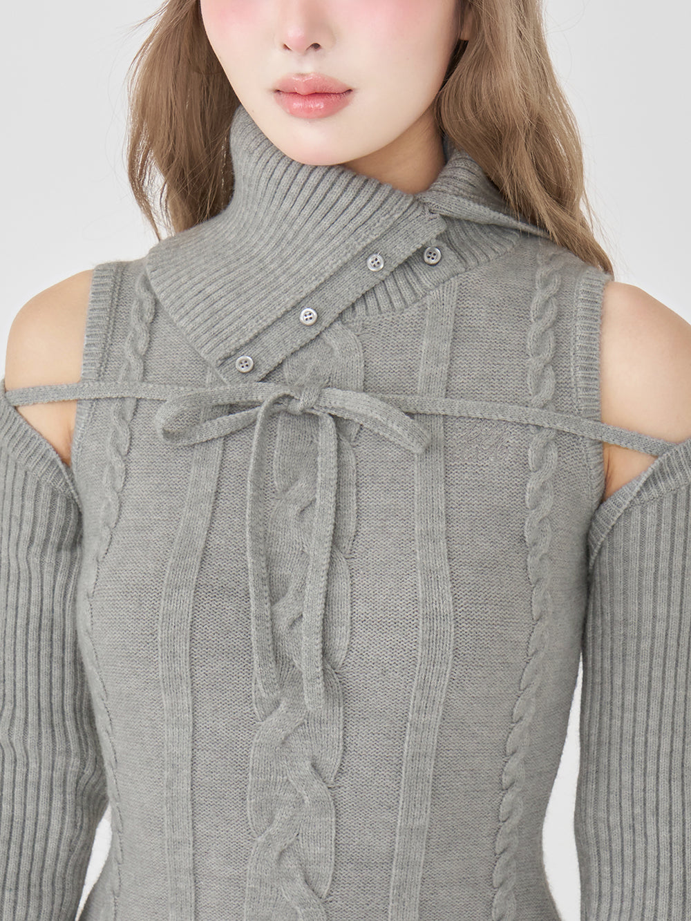 モデル：163cm（着用サイズ：FREE　着用カラー：GRY）