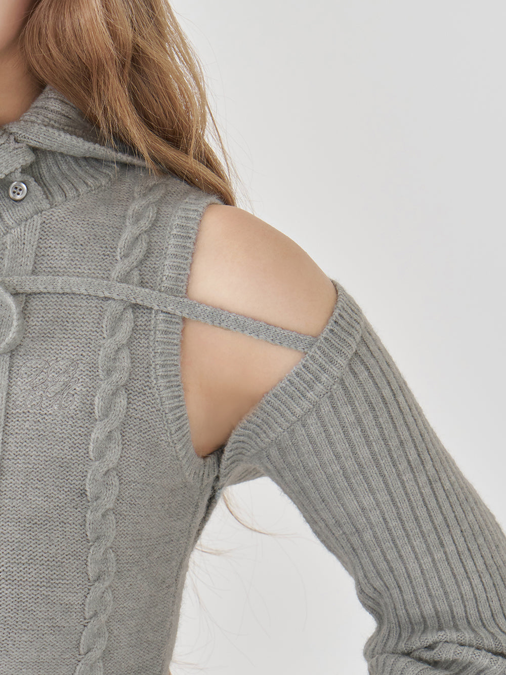 モデル：163cm（着用サイズ：FREE　着用カラー：GRY）