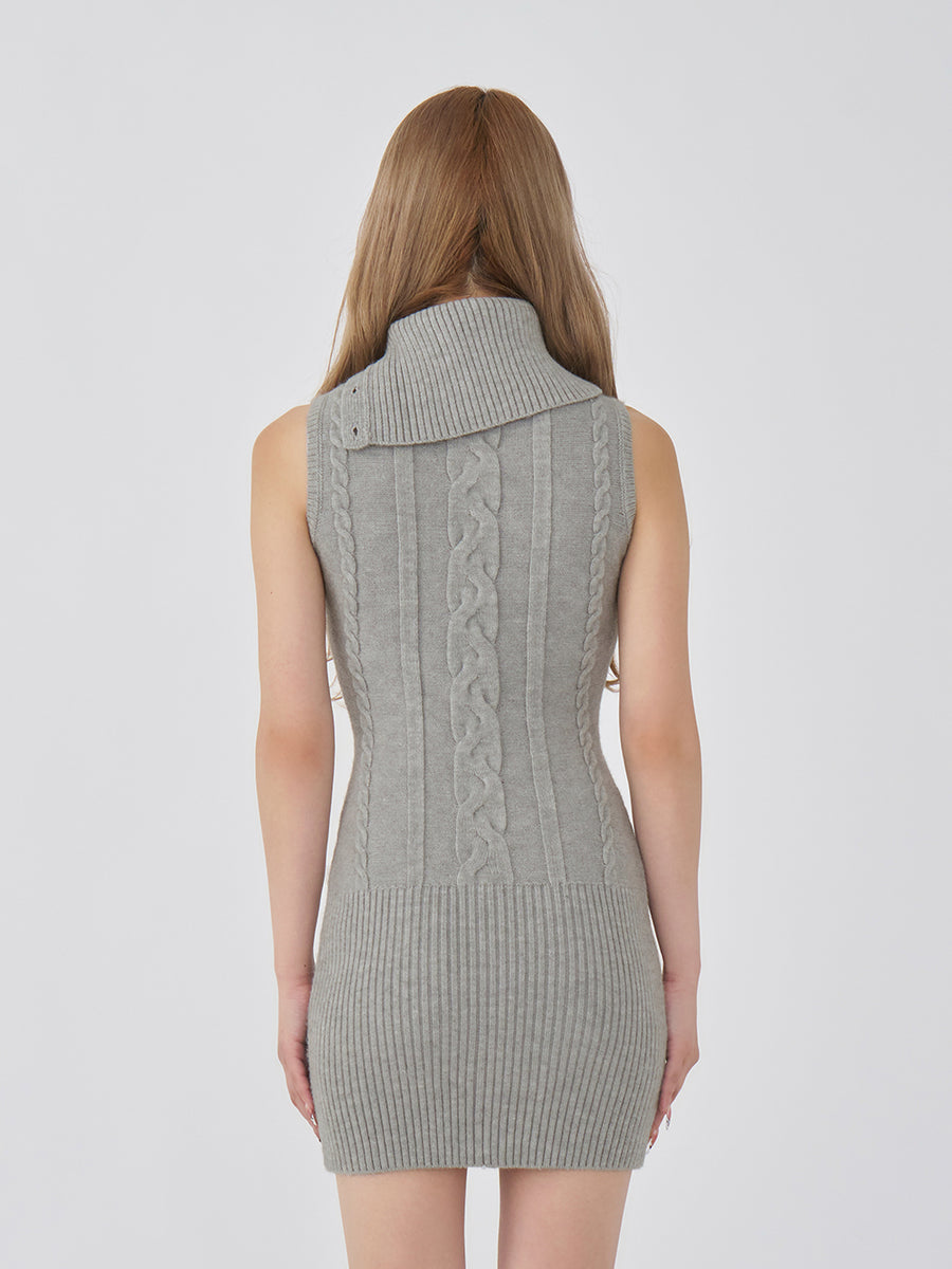 モデル：163cm（着用サイズ：FREE　着用カラー：GRY）