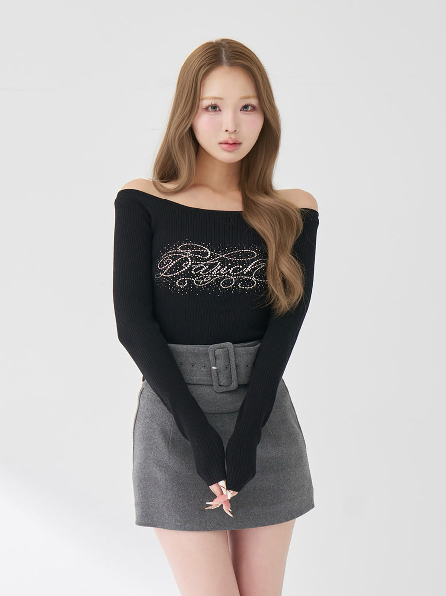 モデル：163cm（着用サイズ：FREE　着用カラー：BLK）