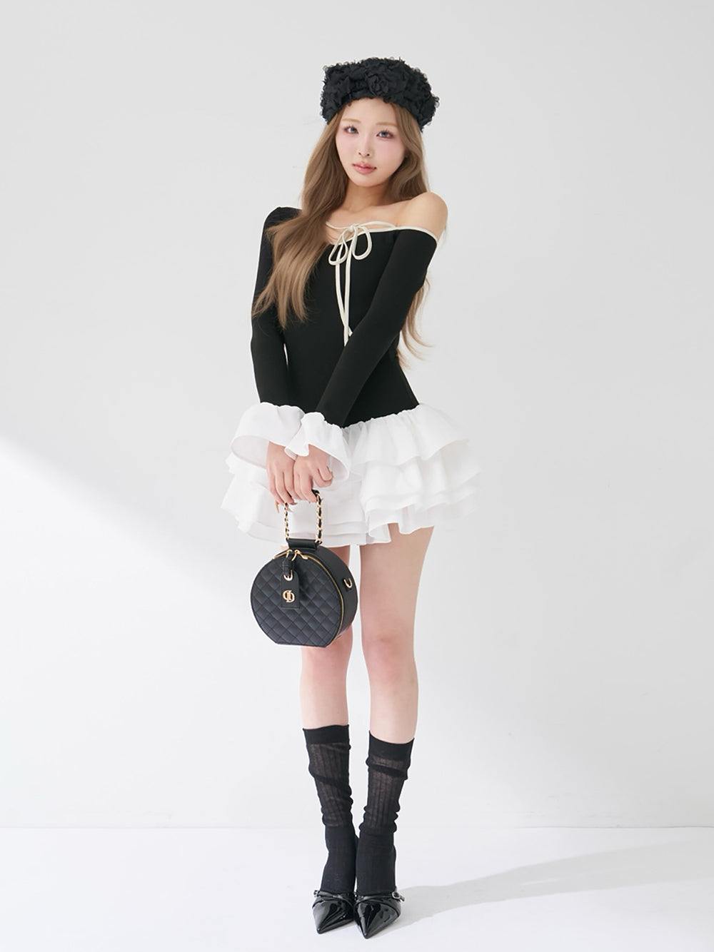 モデル：163cm（着用サイズ：FREE　着用カラー：BLK）