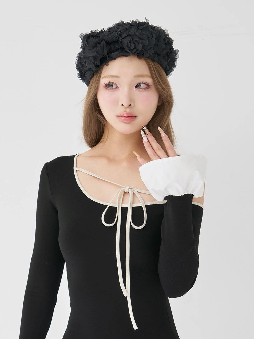 モデル：163cm（着用サイズ：FREE　着用カラー：BLK）