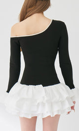 モデル：163cm（着用サイズ：FREE　着用カラー：BLK）