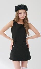 モデル：163cm（着用サイズ：FREE　着用カラー：BLK）