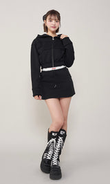 モデル：163cm（着用サイズ：FREE　着用カラー：BLK）