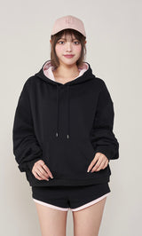 モデル：163cm（着用サイズ：FREE　着用カラー：BLK）