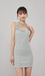 モデル：163cm（着用サイズ：FREE　着用カラー：GRY）