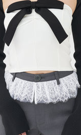 モデル：163cm（着用サイズ：FREE　着用カラー：WHT）