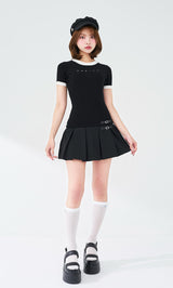 モデル：163cm（着用サイズ：FREE　着用カラー：BLK）