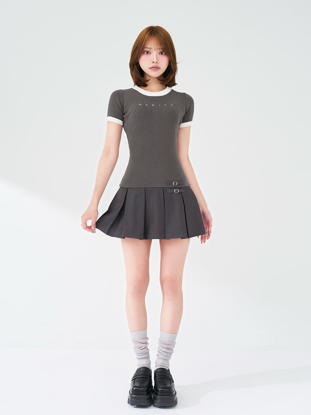 モデル：163cm（着用サイズ：FREE　着用カラー：GRY）