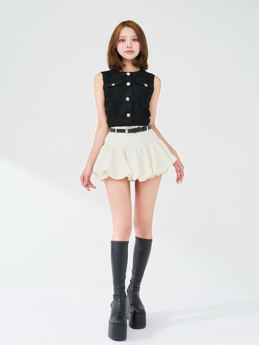 モデル：163cm（着用サイズ：FREE　着用カラー：BLK）