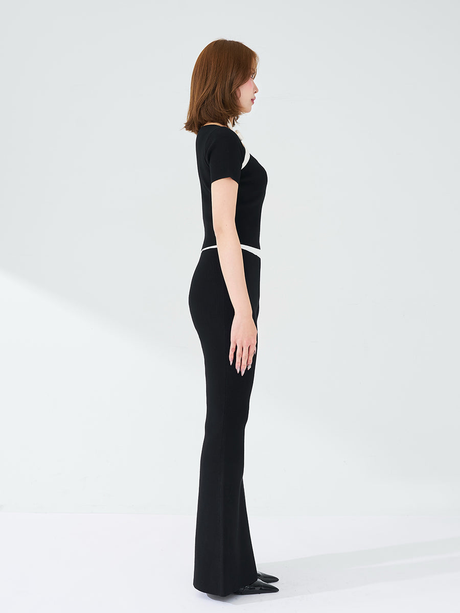 モデル：163cm（着用サイズ：FREE　着用カラー：BLK）