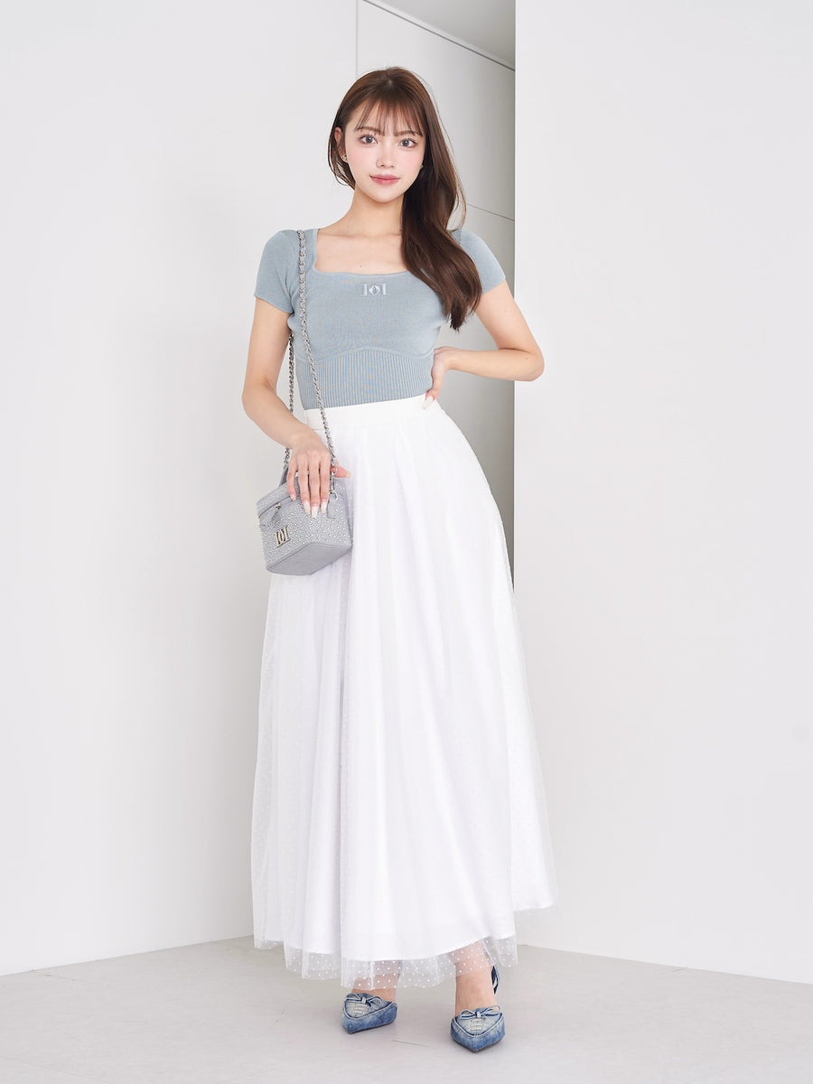 モデル：163cm（着用サイズ：FREE　着用カラー：WHT）