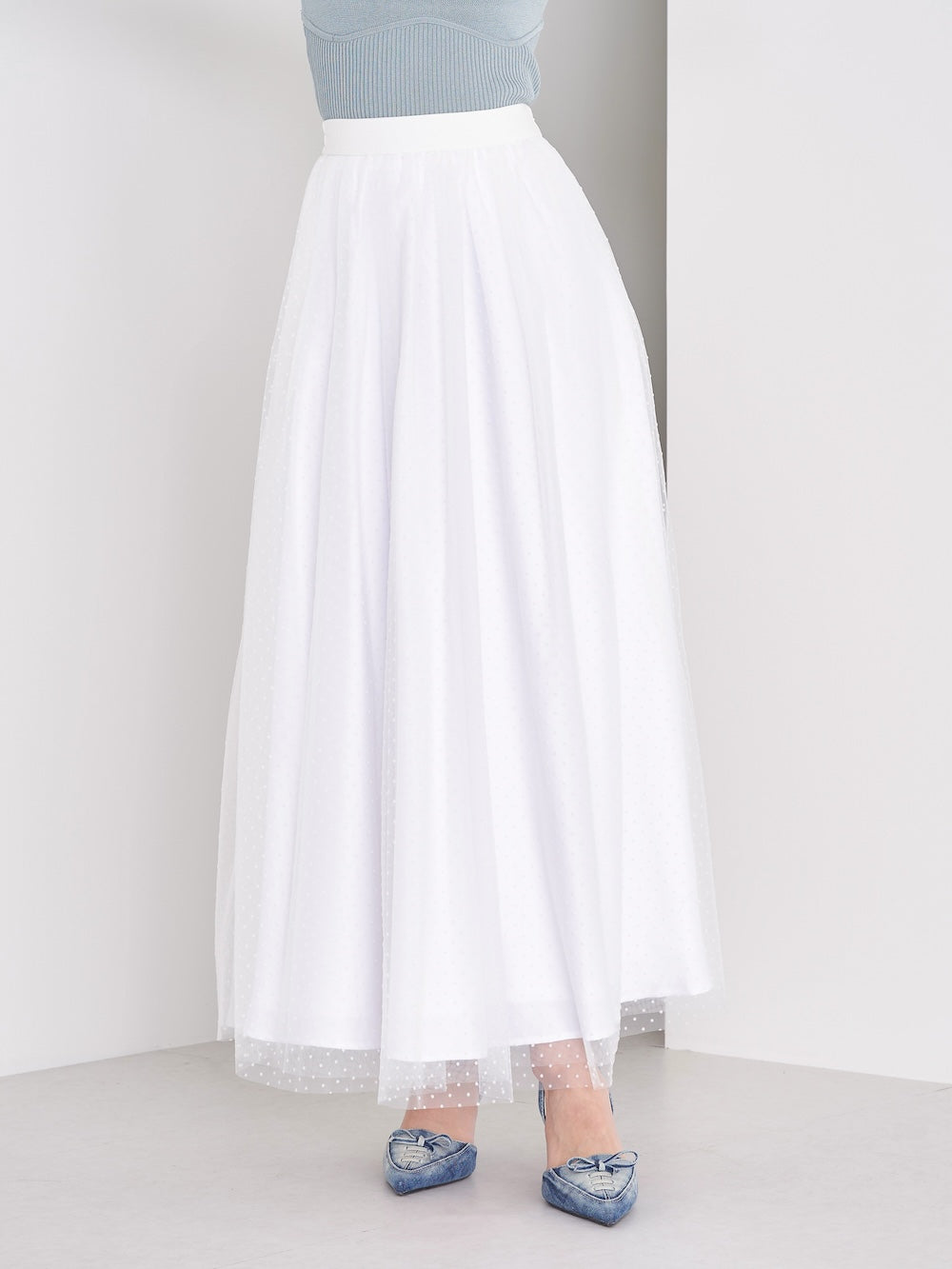 モデル：163cm（着用サイズ：FREE　着用カラー：WHT）