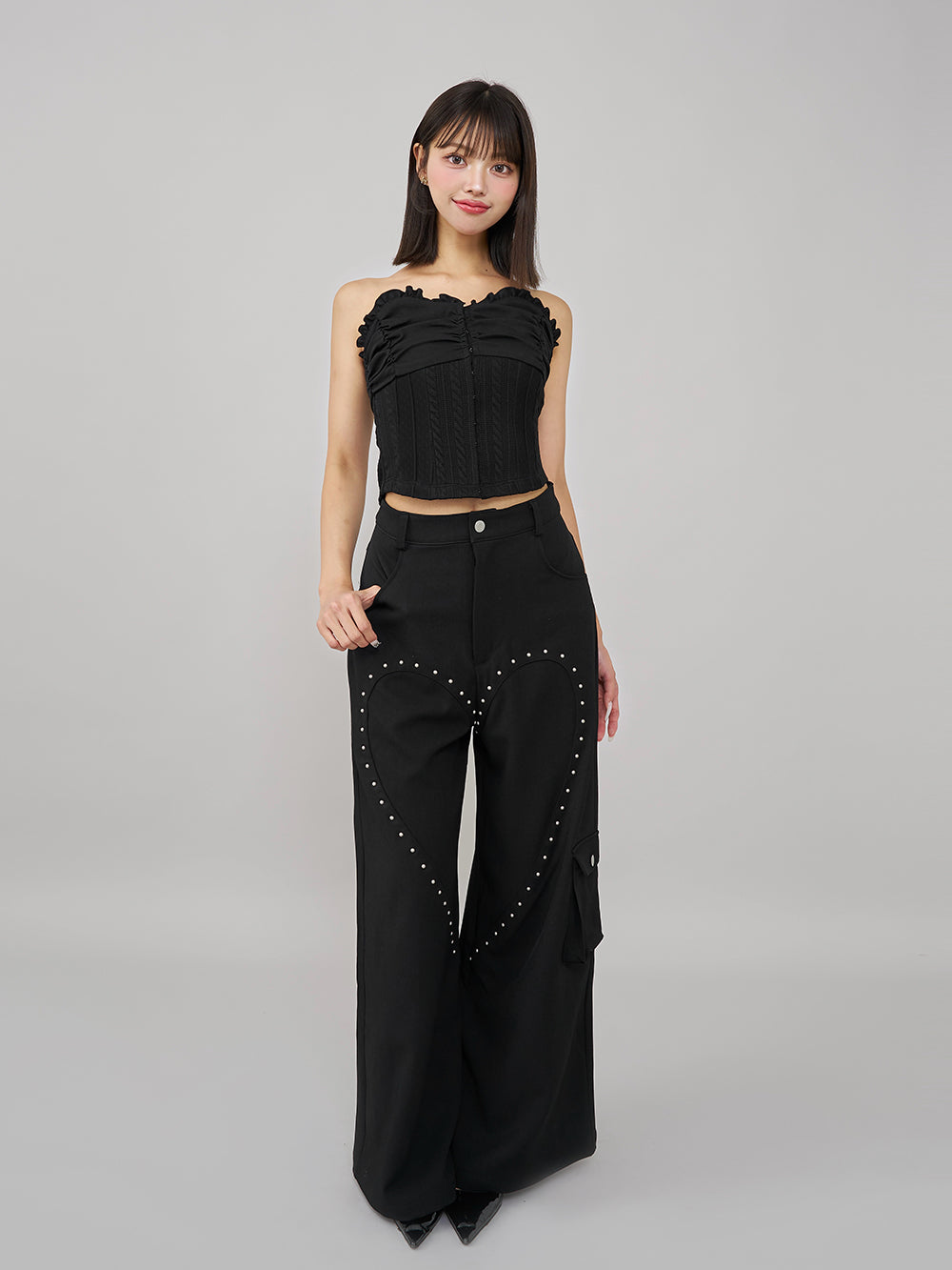モデル：163cm（着用サイズ：S　着用カラー：BLK）