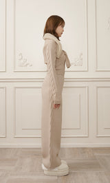 モデル：163cm（着用サイズ：FREE　着用カラー：BEG）