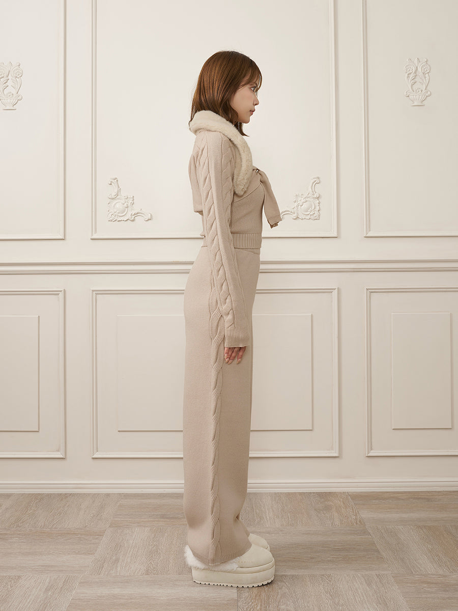 モデル：163cm（着用サイズ：FREE　着用カラー：BEG）