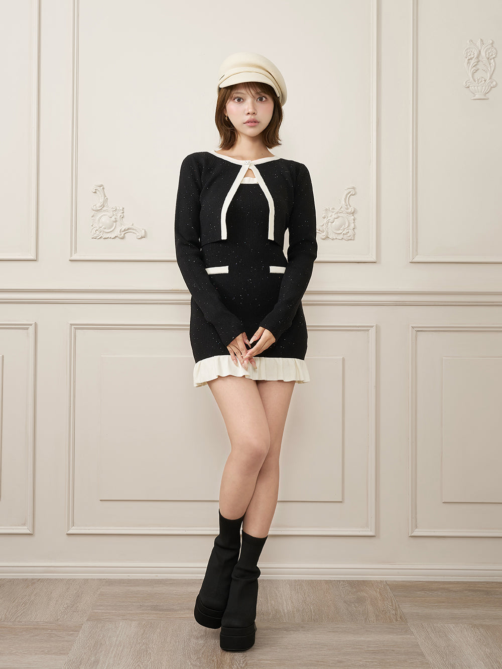 モデル：163cm（着用サイズ：FREE　着用カラー：BLK）
