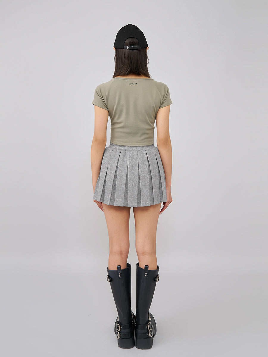 モデル：163cm（着用サイズ：FREE　着用カラー：GRY）