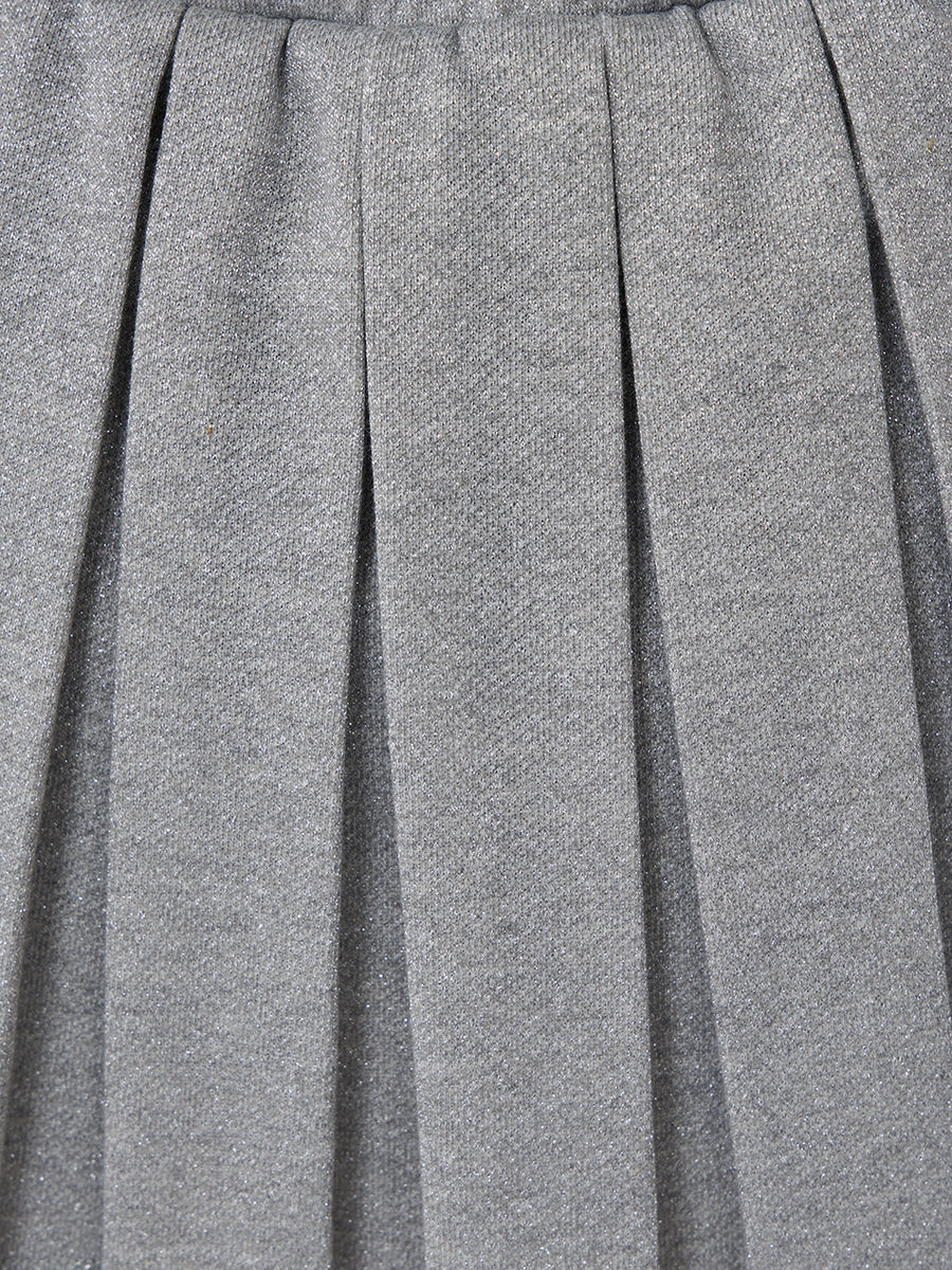 モデル：163cm（着用サイズ：FREE　着用カラー：GRY）