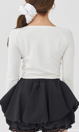 モデル：163cm（着用サイズ：FREE　着用カラー：WHT）