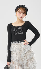 モデル：163cm（着用サイズ：FREE　着用カラー：BLK）