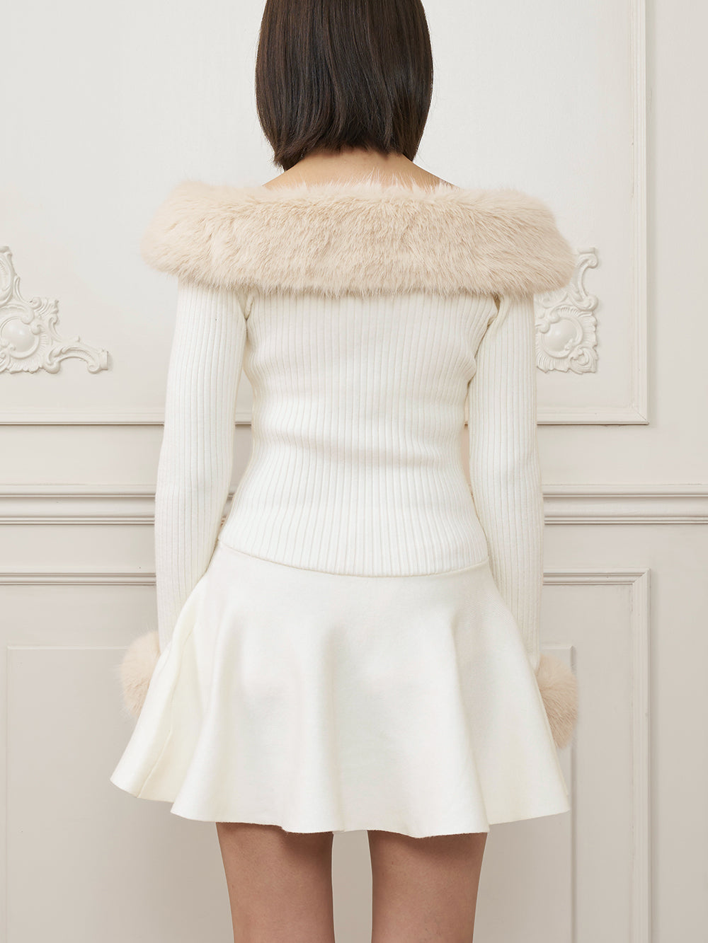モデル：163cm（着用サイズ：FREE　着用カラー：WHT）