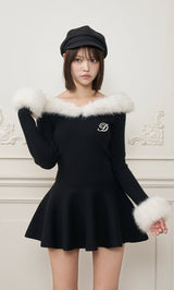 モデル：163cm（着用サイズ：FREE　着用カラー：BLK）