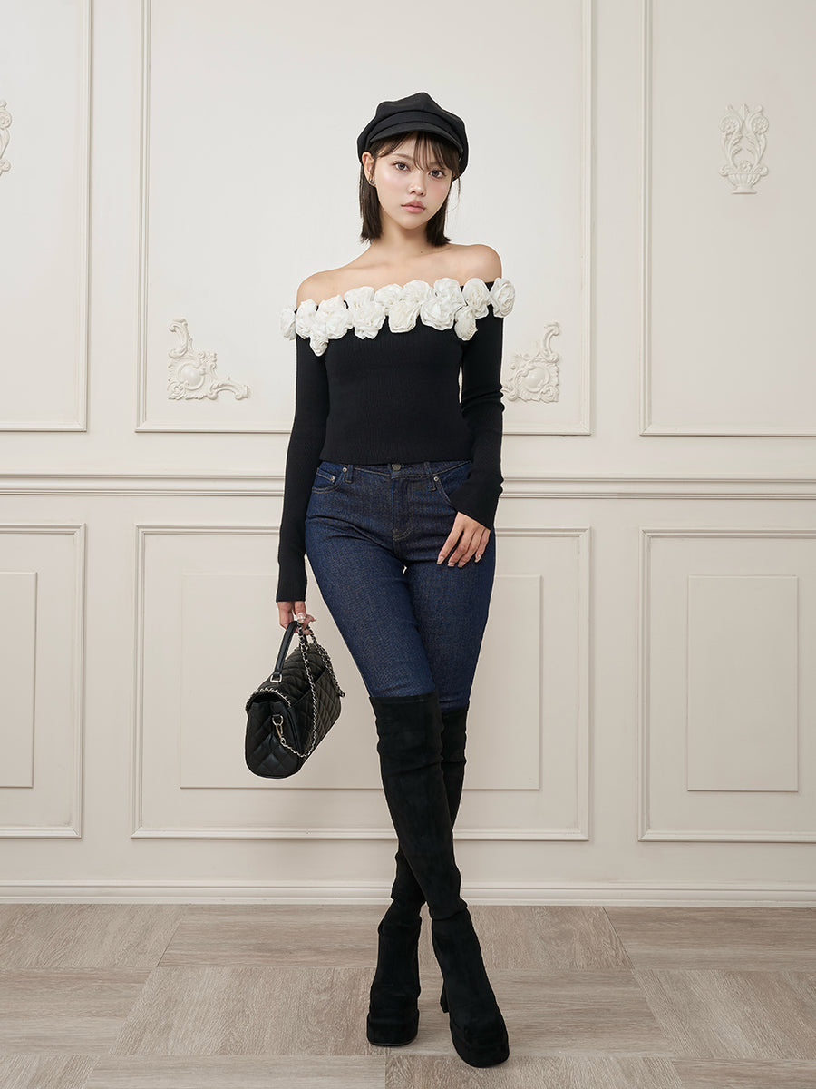 モデル：163cm（着用サイズ：FREE　着用カラー：BLK）