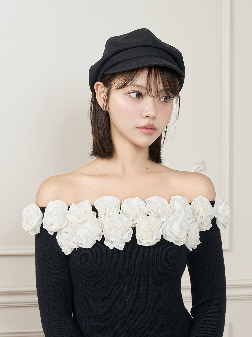モデル：163cm（着用サイズ：FREE　着用カラー：BLK）